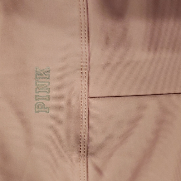 VICTORIA'S SECRET NWT PINK SPORT XS pink Gym to Swim shorts - Picture 4 of 6